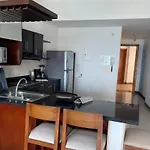 Apartamento en Cartagena con Espectacular Vista en El Laguito Bocagrande